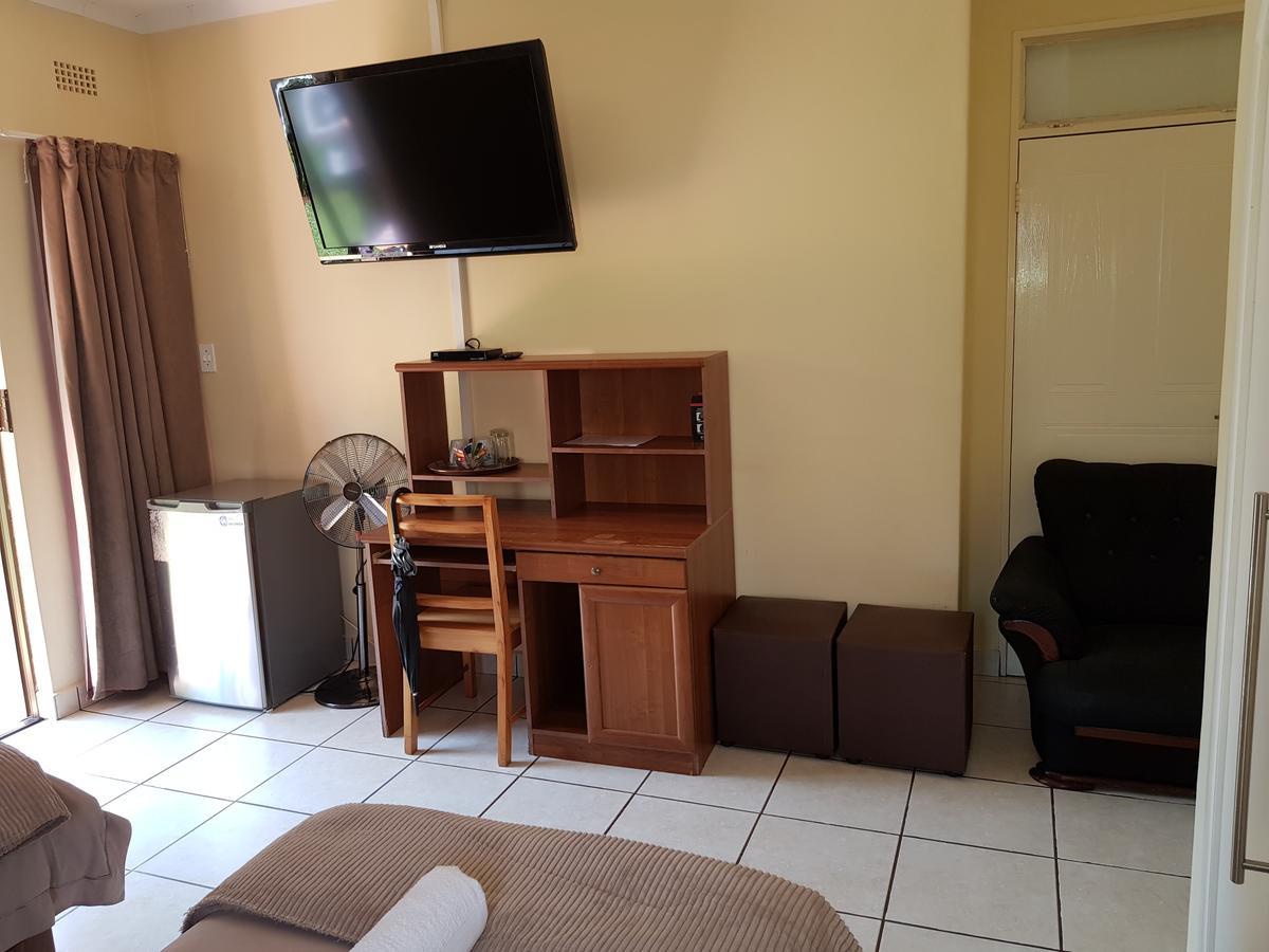 Ezulwini Guest House Exterior photo