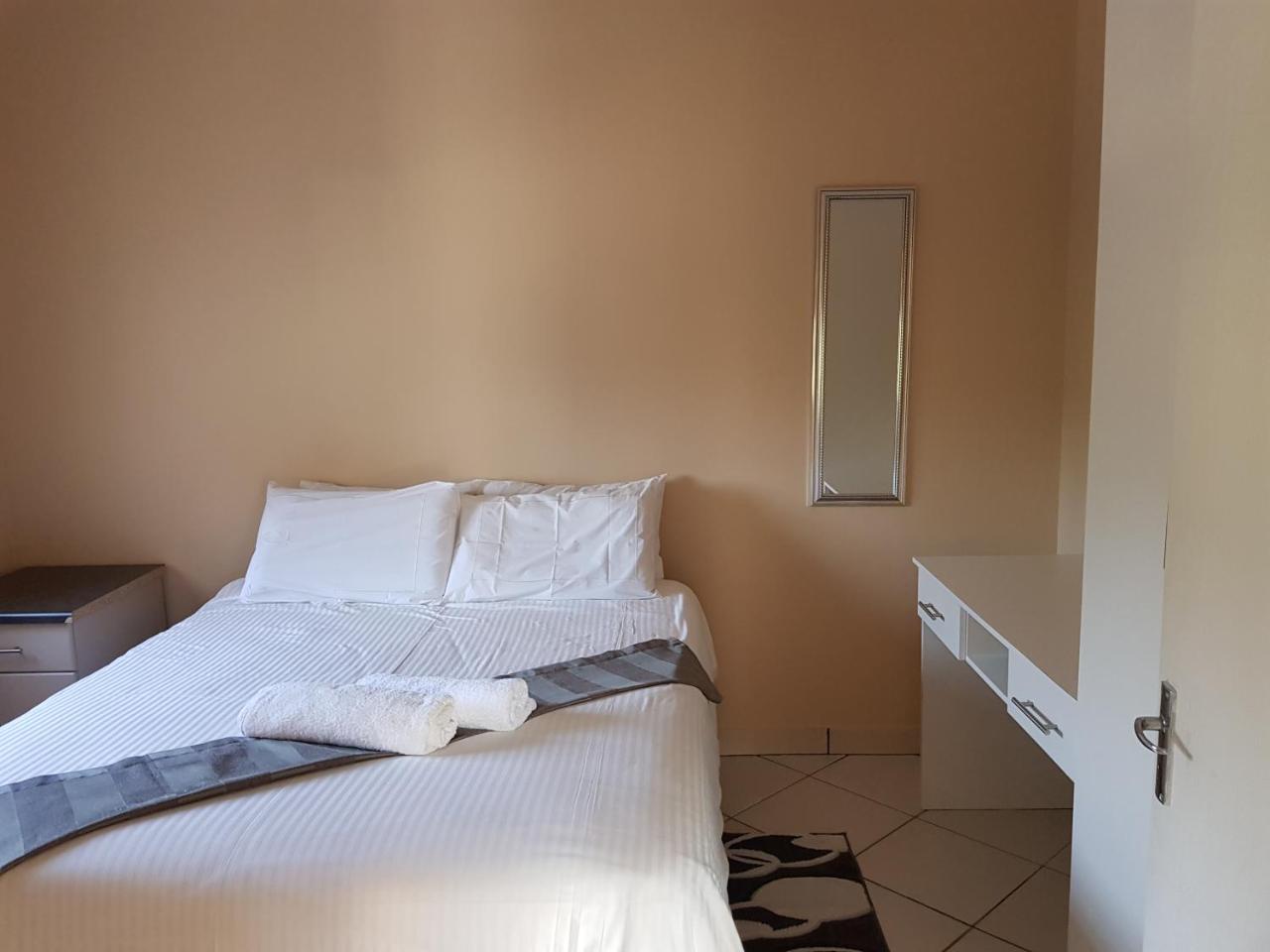 Ezulwini Guest House Exterior photo